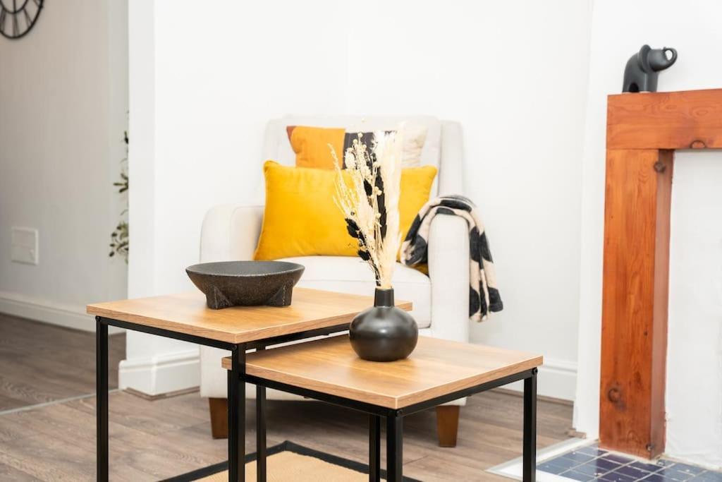 Stylish Home In York - Free Wifi & Parking - Close To Racecourse & City Centre Luaran gambar